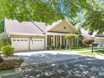 240 Clairborne Ct