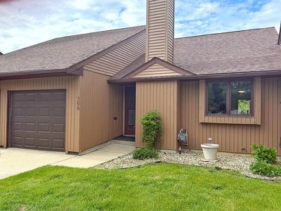 306 5th Ave W