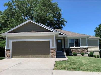 1311 Country Club Dr