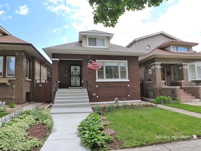 1111 S Mayfield Ave