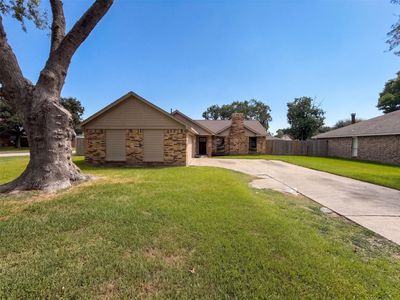 10942 Collingswood Dr