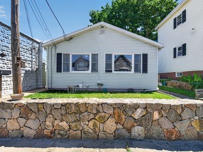 Property at 157 Maplewood Ave, Gloucester, MA