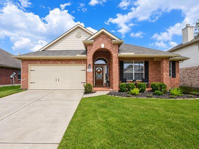 2402 Ligustrum Flower Dr