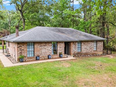 Property at 730 Paradise Rd, Ball, LA