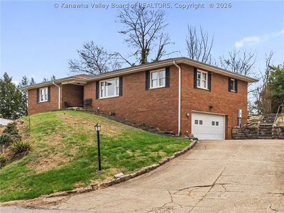 1875 Ellette Pl