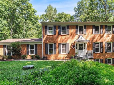 13015 Caton Pl
