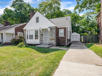 2619 W Eight Mile Rd