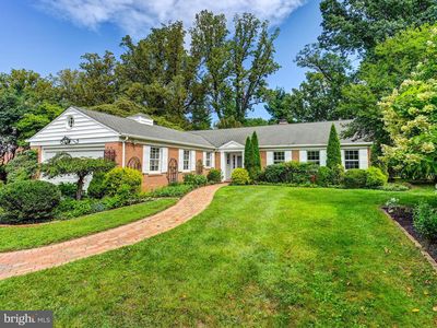 6009 Hunt Club Ln