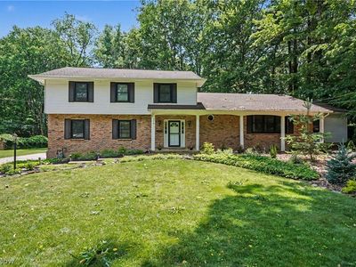 379 Nob Hill Dr