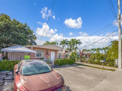 3126 NW 28th St