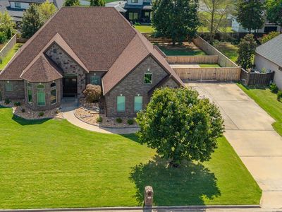 6557 Westminster