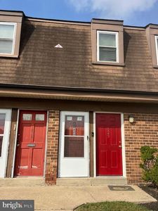 Property at 826 Henri Ct, Burlington, NJ