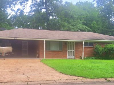 3416 Cecil Dr