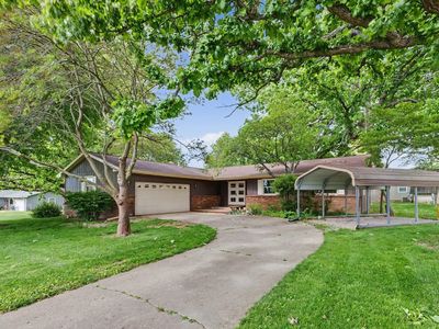 9 Dunlap Woods
