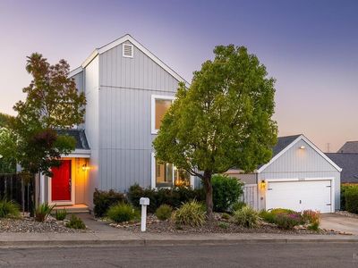 3001 Topaz Drive