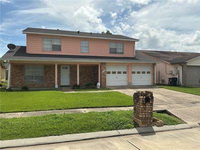 7230 Ridgefield Dr