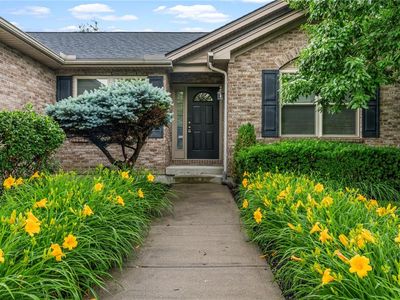 4001 Blue Springs Dr
