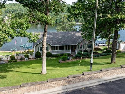 1552 Woodson Dr