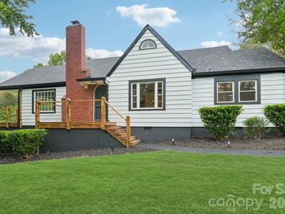 110 N Westover Dr