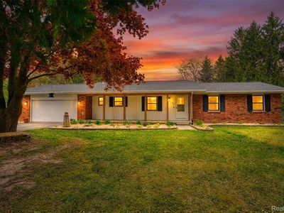 8077 Hunter Rd