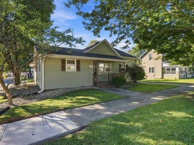 803 W Tipton St