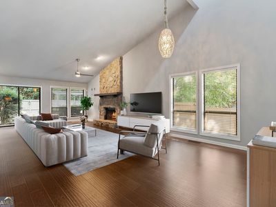 3000 Sawtooth Cir