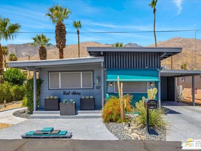 107 Caravan St