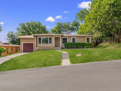 443 Westhill PL