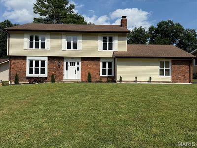 12518 Woodstream Dr