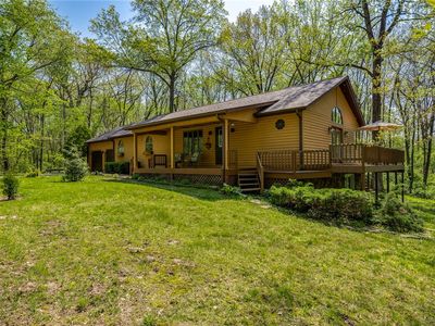 15790 E Hillcrest Dr