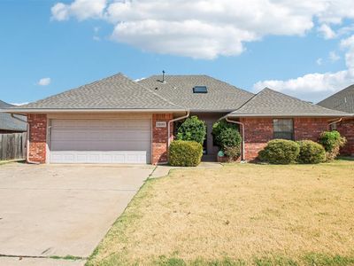 3225 SW 99th St