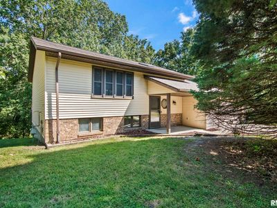 13824 Linn Dr