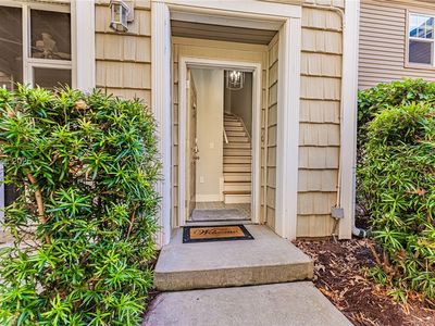 79 Summerfield Ct APT 1024