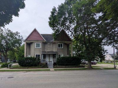 101 West Meinecke AVENUE #107