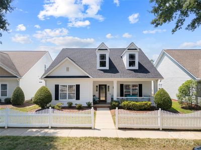 1103 Phar Lap Dr
