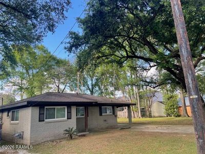 414 Oaklawn Ave