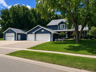 13423 Dominica Way