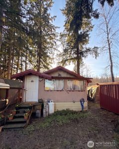 Property at 41818 40th Avenue Ct S, Roy, WA