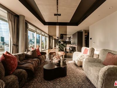 1155 S Grand Ave #2204