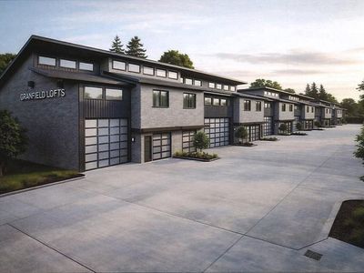 6138 Highway 36 Blvd N #105-109