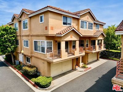 14063 Lemoli Ave