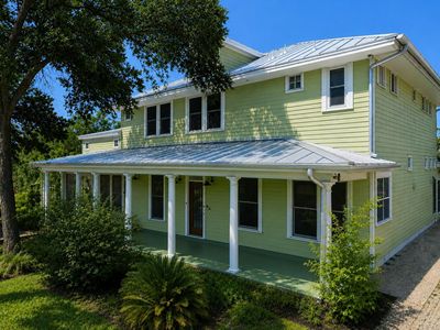 1150 San Bernard St #1