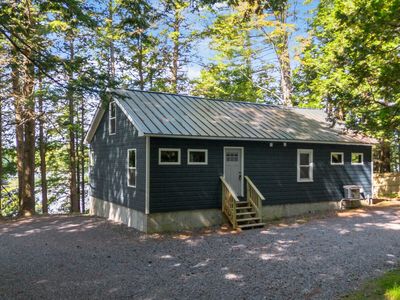 25 Gifford Place & Blake Island