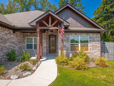 1465 Woolridge Dr