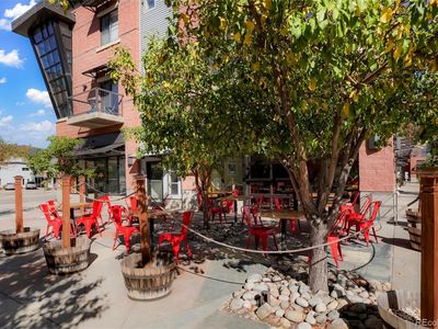 4520 Broadway Street #207