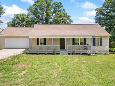 5068 Highway 7 N