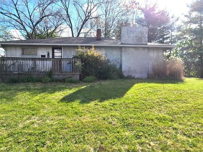 6 Moosic St