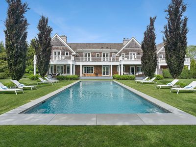 37 Tiffany Way