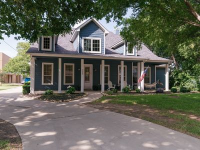 305 Main St