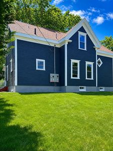 81 Oak St